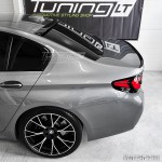 M5-style Trunk Spoiler for BMW G30 / F90, glossy black