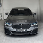 Priekinio Bamperio Pažeminimas skirtas BMW G30 / G31 LCI (21-23), juodas blizgus