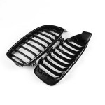 Priekinės Grotelės, komplektas skirtas BMW F32 / F33 / F36 / F80 / F82, juodos blizgios