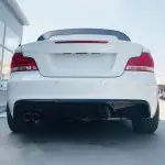 WR Difuzorius skirtas BMW E82 / E88 M-Pack galiniam bamperiui, juodas blizgus