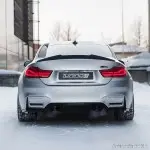 V-style Difuzorius Galiniam bamperiui skirtas BMW F80 / F82 / F83, juodas blizgus