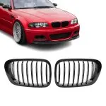 Priekinės grotelės, juodos blizgios, skirtos BMW E46 coupe / convertible (99-03)