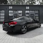 Performance Poslenksčiai, komplektas skirtas BMW F32 / F33 / F36 su M-Pack, juodi blizgūs
