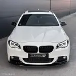 Performance Priekinis Pažeminimas skirtas BMW F10 / F11 su M-Pack, blizgus juodas