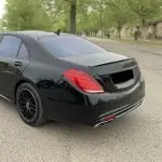 Spoileris ant bagažinės dangčio skirtas Mercedes-Benz W222 (13-20), juodas blizgus