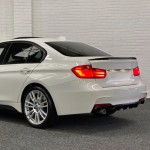 Performance galinio bamperio Difuzorius skirtas BMW F30 / F31 su M-Pack (316 / 318 / 320), juodas blizgus
