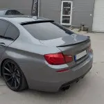 Performance bagažinės spoileris skirtas BMW F10 (10-17), juodas blizgus