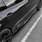 Performance Paketas skirtas BMW G30 / G31 PRELCI (17-20) su M-Pack, juodas blizgus