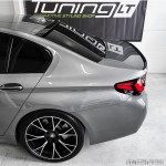 M5-style Trunk Spoiler for BMW G30 / F90, glossy black