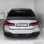 M4-style Trunk Spoiler for BMW G30 / F90, glossy black