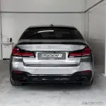 PRO style Spoileris ant bagažinės skirtas BMW G30 / F90, juodas blizgus