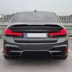 PRO style Spoileris ant bagažinės skirtas BMW G30 / F90, juodas blizgus