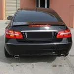 Spoileris ant Bagažinės dangčio skirtas Mercedes C207 (A207 / W207), juodas blizgus