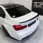 AC-style Spoileris ant Galinio Stiklo skirtas BMW F30 / F80, juodas blizgus