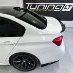 AC-style Spoileris ant Galinio Stiklo skirtas BMW F30 / F80, juodas blizgus