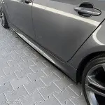 F-PERFORMANCE Poslenksčiai, komplektas skirtas BMW E60 / E61 (03-10), juodi blizgūs