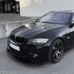 WR Priekinis Pažeminimas skirtas BMW E90 / E91 LCI M-Pack, juodas blizgus - SUSTIPRINTA VERSIJA