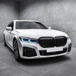 Priekinės Grotelės skirtos BMW G11 / G12 LCI (19-22), juodos blizgios