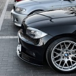 WR Priekinis Pažeminimas skirtas BMW E82 / E88 su M-Sport bamperiu, juodas blizgus