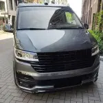 Priekinės Grotelės be ženkliuko skirtos VW T6.1 (19-), juodos blizgios