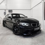CS-style Priekinis Pažeminimas skirtas BMW M2 F87 (16-21), juodas blizgus - SUSTIPRINTA VERSIJA