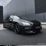 F-PERFORMANCE Poslenksčiai / Slenksčių apdailos, komplektas skirtas BMW F06 Gran Coupe, juodi blizgūs
