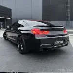 F-PERFORMANCE Poslenksčiai / Slenksčių apdailos, komplektas skirtas BMW F06 Gran Coupe, juodi blizgūs