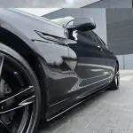 F-PERFORMANCE Poslenksčiai / Slenksčių apdailos, komplektas skirtas BMW F06 Gran Coupe, juodi blizgūs