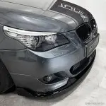 HM Priekinis Pažeminimas skirtas BMW E60 / E61 su M Tech bamperiu, juodas blizgus, V2 - SUSTIPRINTA VERSIJA