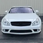 Priekinės Grotelės tinkančios Mercedes-Benz CLS (C219 / W219) prefacelift (04-07), juodos blizgios