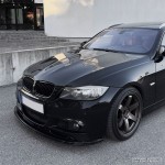 Priekinės Grotelės, komplektas skirtas BMW E90 / E91 LCI (08-11), juodos blizgios