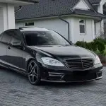 Priekinės Grotelės skirtos Mercedes-Benz W221 (09-13) be distroniko, juodos blizgios