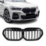 Performance Priekinės Grotelės skirtos BMW X1 F48 LCI (19-22), juodos blizgios