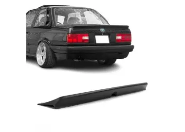 MT1 galinio dangčio spoileris tinkantis BMW E30 (82-94), nedažytas