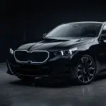 M-style LED Priekinės Grotelės su moduliu, skirtos BMW G60 / G61 / G90 / G99, juodos blizgios
