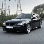 M look Priekinis Bamperis skirtas BMW E60 / E61 (03-10) be PDC angų, su tamsintais priešrūkiniais