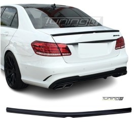 E63-style trunk spoiler for Mercedes-Benz W212 (09-16), glossy black
