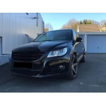 Priekinės grotelės be ženkliuko skirtos VW Tiguan (07-11), juodos