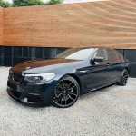 Performance Paketas skirtas BMW G30 / G31 PRELCI (17-20) su M-Pack, juodas blizgus
