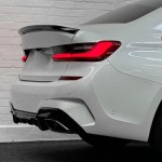Performance V2 Spoileris ant bagažinės skirtas BMW G20 / G80, juodas blizgus