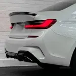 Performance V2 Spoileris ant bagažinės skirtas BMW G20 / G80, juodas blizgus