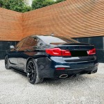 Performance difuzorius skirtas BMW G30 / G31, juodas blizgus